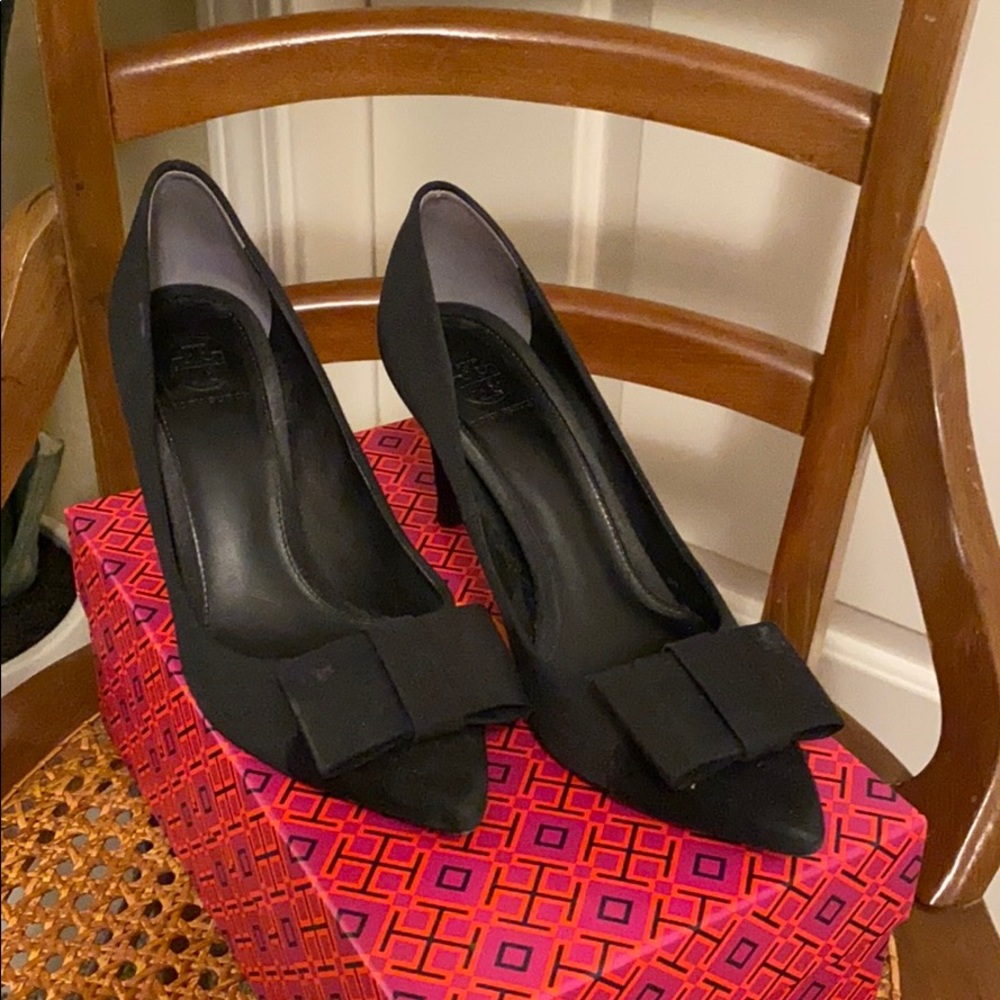 Black Tory Burch 2 1/2 inches